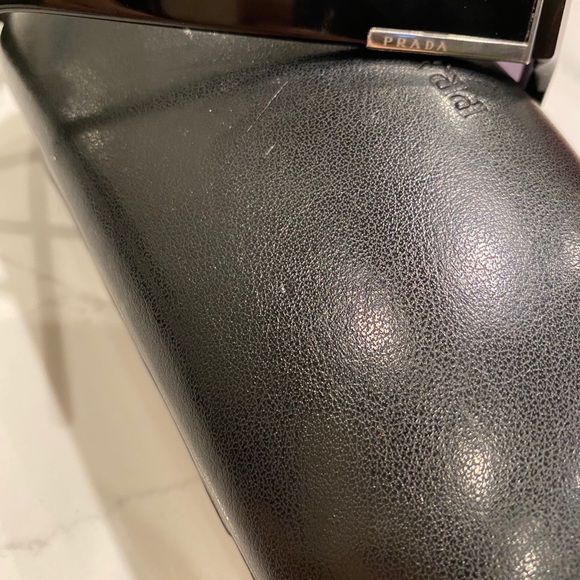 Men’s Prada sunglasses - Picture 12 of 13